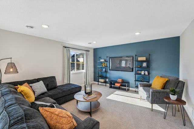 747 Blackbird Circle, Delano, MN 55328