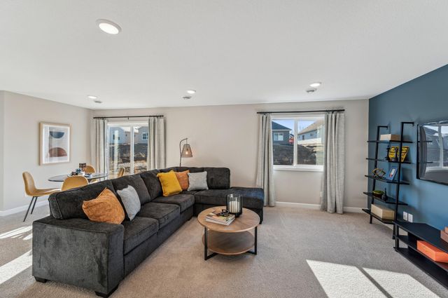 747 Blackbird Circle, Delano, MN 55328