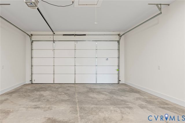 716 Pine Harbour Dr, Mineral, VA 23117