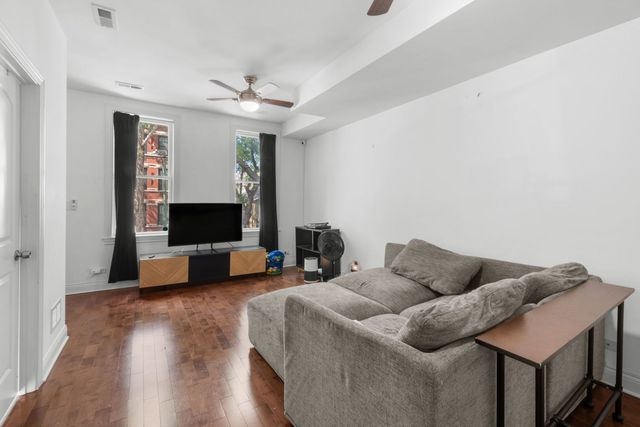 2649 W 21st Place, Chicago, IL 60608