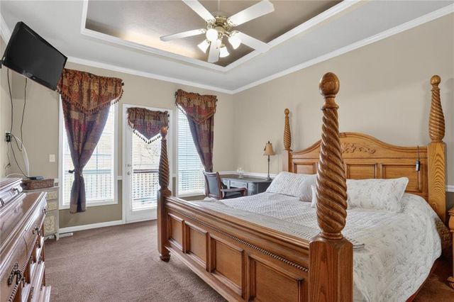 600 S Fox Ridge Drive, Raymore, MO 64083