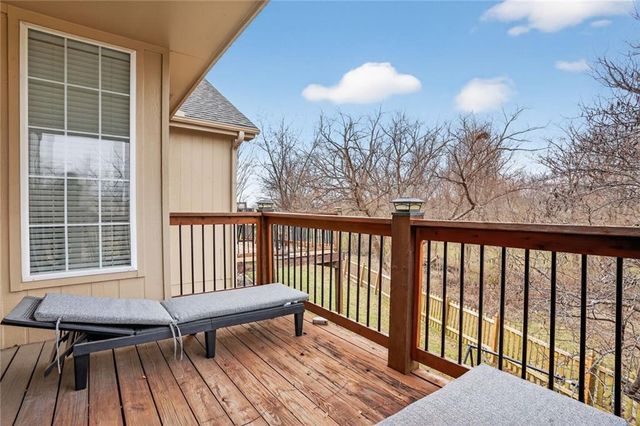 600 S Fox Ridge Drive, Raymore, MO 64083