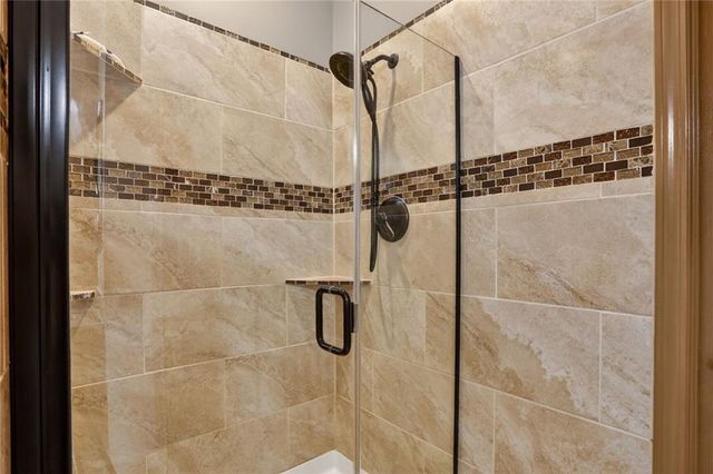 600 S Fox Ridge Drive, Raymore, MO 64083