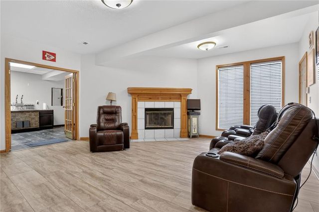 600 S Fox Ridge Drive, Raymore, MO 64083