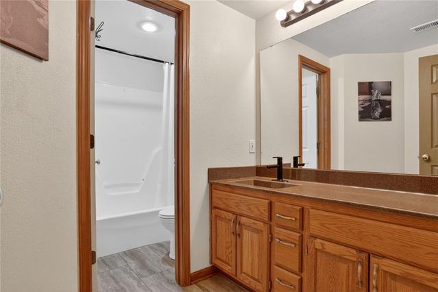 600 S Fox Ridge Drive, Raymore, MO 64083