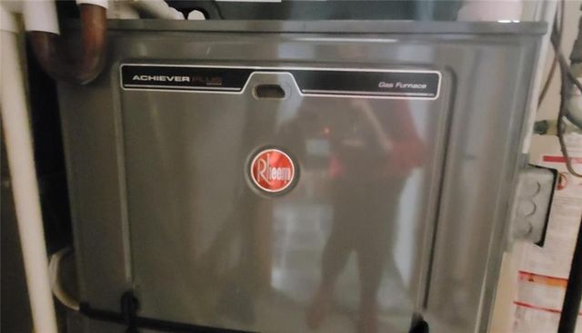 600 S Fox Ridge Drive, Raymore, MO 64083