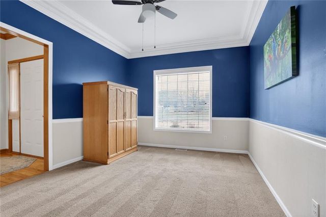 600 S Fox Ridge Drive, Raymore, MO 64083