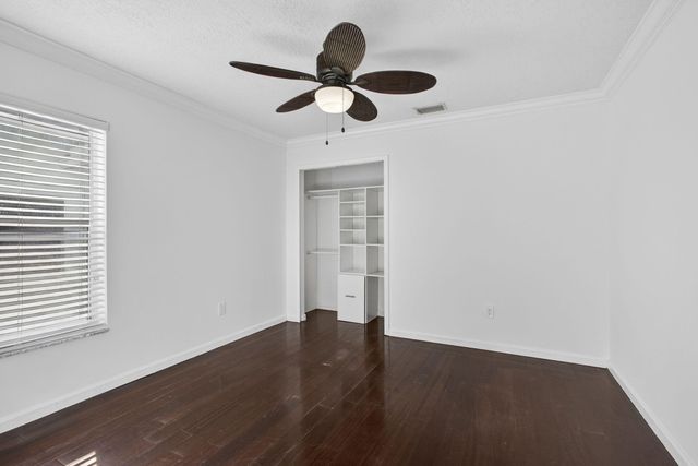 15399 N 61st Pl Place N, The Acreage, FL 33470