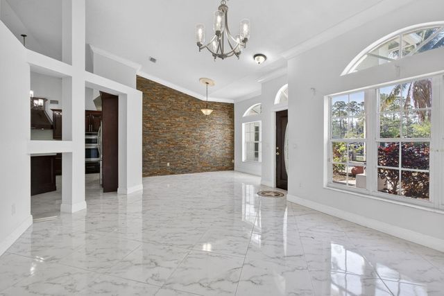 15399 N 61st Pl Place N, The Acreage, FL 33470