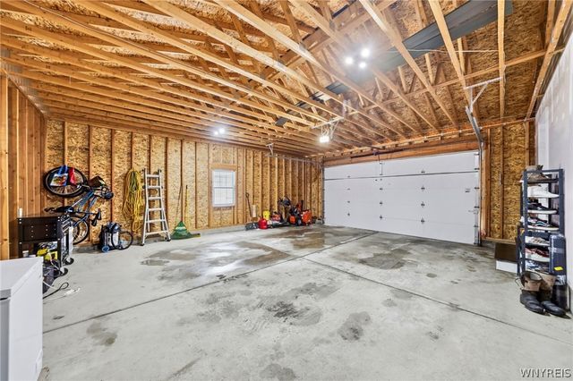 80 6th Avenue, Lancaster, NY 14086