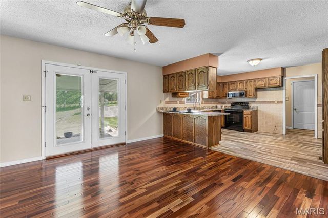 4319 Flucom Road, De Soto, MO 63020