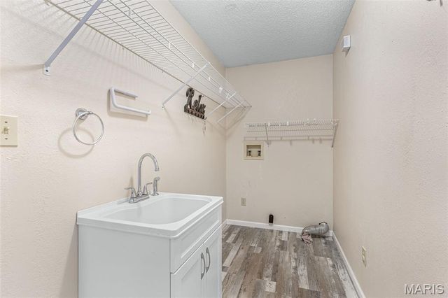 4319 Flucom Road, De Soto, MO 63020