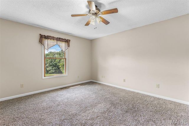 4319 Flucom Road, De Soto, MO 63020
