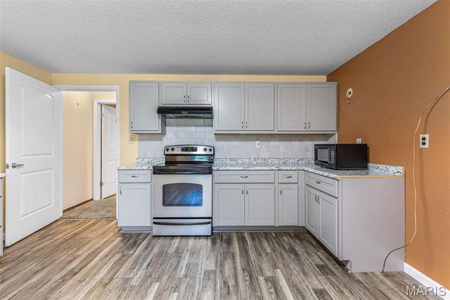4319 Flucom Road, De Soto, MO 63020