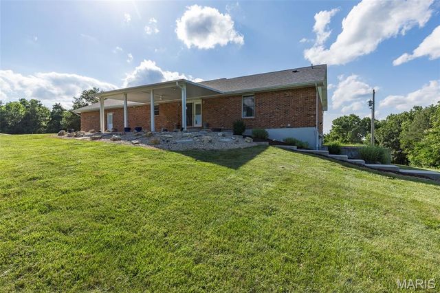 4319 Flucom Road, De Soto, MO 63020