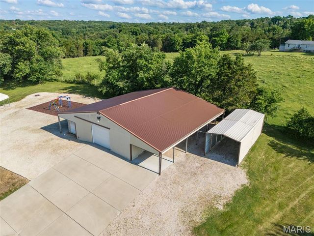 4319 Flucom Road, De Soto, MO 63020