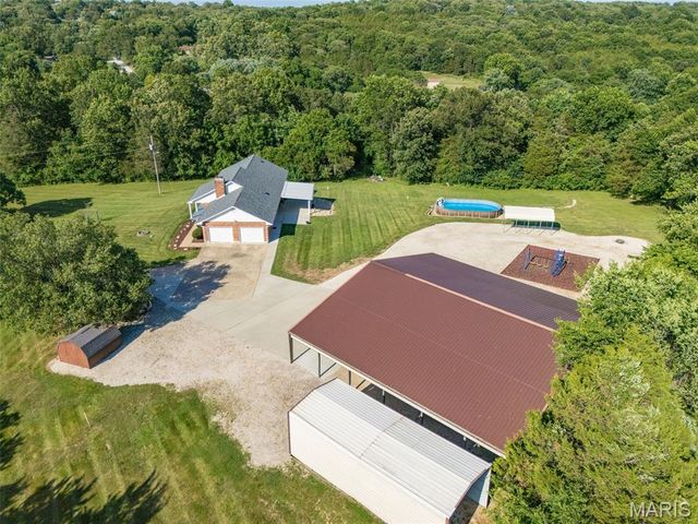 4319 Flucom Road, De Soto, MO 63020