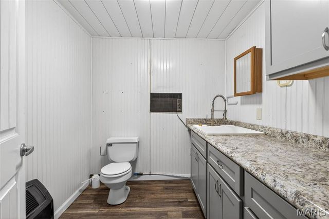 4319 Flucom Road, De Soto, MO 63020