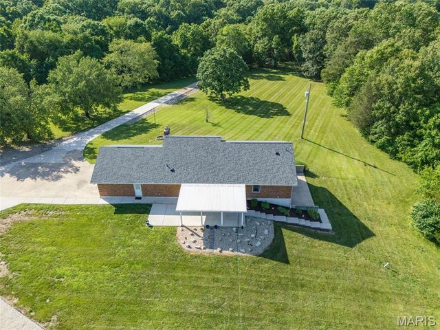 4319 Flucom Road, De Soto, MO 63020