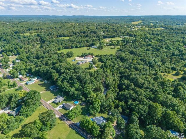 4319 Flucom Road, De Soto, MO 63020
