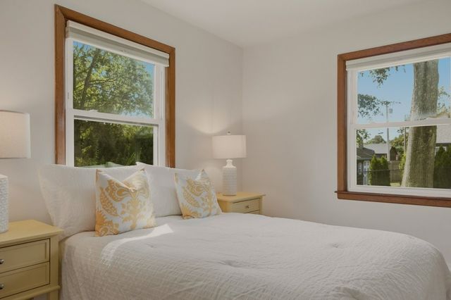 205 Lincoln Avenue, Barrington, RI 02806