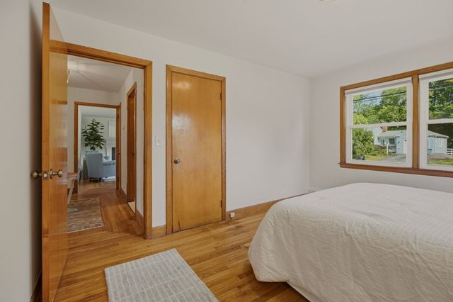 205 Lincoln Avenue, Barrington, RI 02806