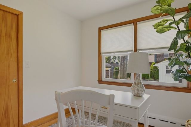 205 Lincoln Avenue, Barrington, RI 02806