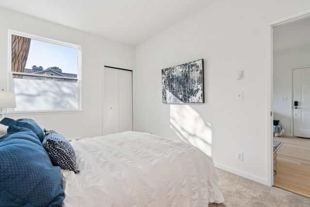 79 Lakeshore Ct, Richmond, CA 94804