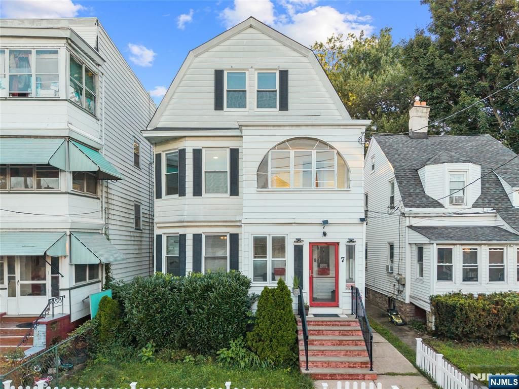 7 Wheeler Street, West Orange, NJ 07052