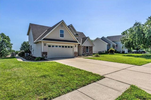 817 Porter Ridge Road, Kearney, MO 64060