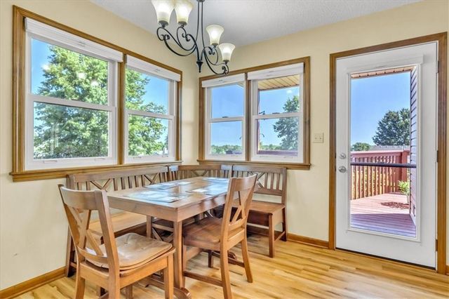 817 Porter Ridge Road, Kearney, MO 64060