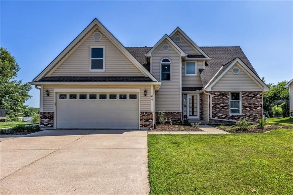 817 Porter Ridge Road, Kearney, MO 64060