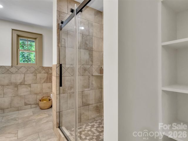 148 Cross Stitch Mountain Road, Sylva, NC 28779