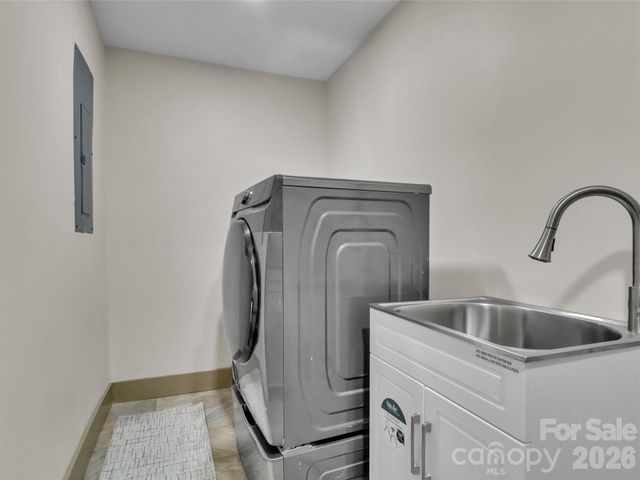 148 Cross Stitch Mountain Road, Sylva, NC 28779