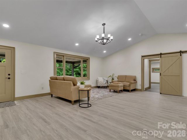 148 Cross Stitch Mountain Road, Sylva, NC 28779
