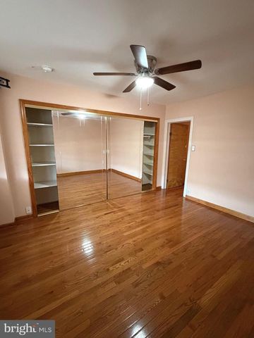 2620 S 10TH ST, Philadelphia, PA 19148