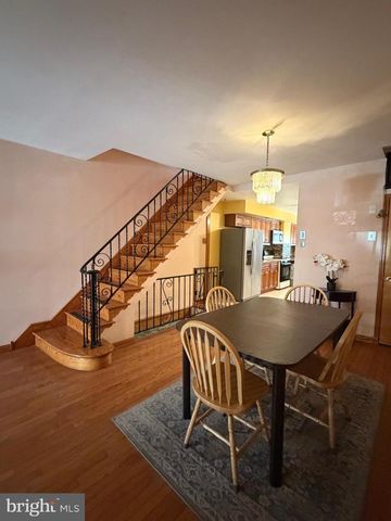 2620 S 10TH ST, Philadelphia, PA 19148