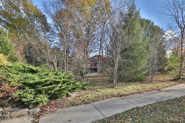 7406 Creek Ridge Lane, Edwardsville, IL 62025