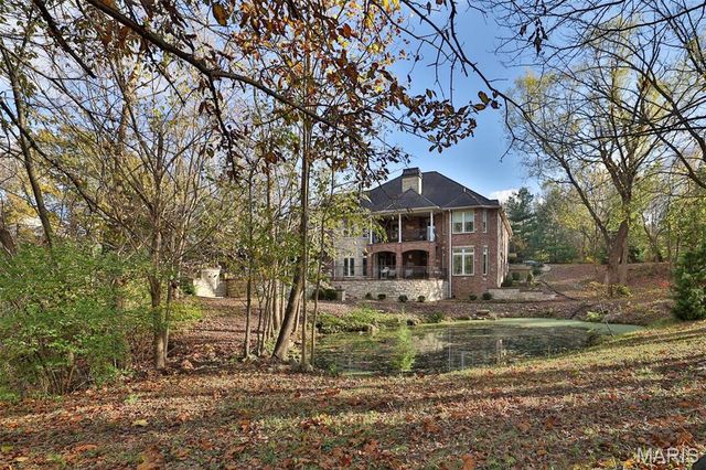7406 Creek Ridge Lane, Edwardsville, IL 62025