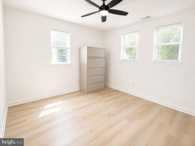 182 NORCROSS LN, Pemberton, NJ 08068