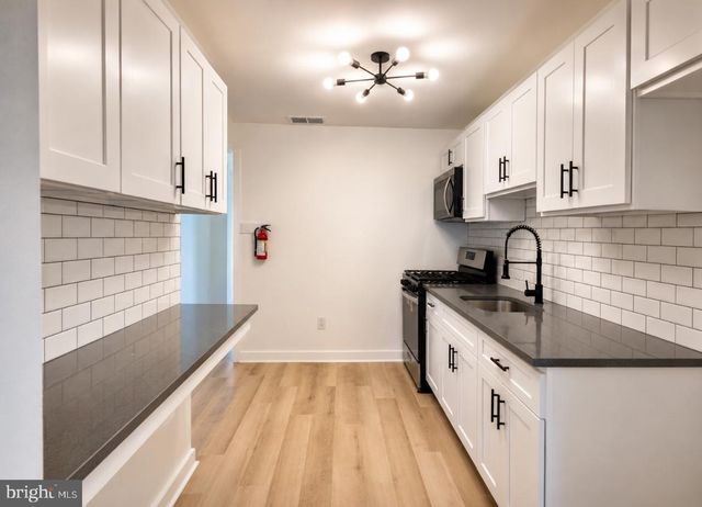 182 NORCROSS LN, Pemberton, NJ 08068