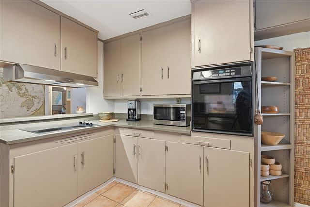 8 Hyde Ave, Jekyll Island, GA 31527