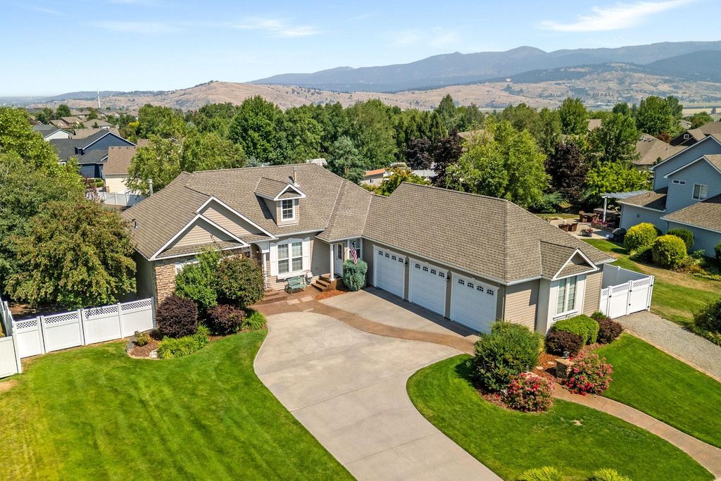 17125 E Daybreak Ln, Spokane Valley, WA 99037 photo 2