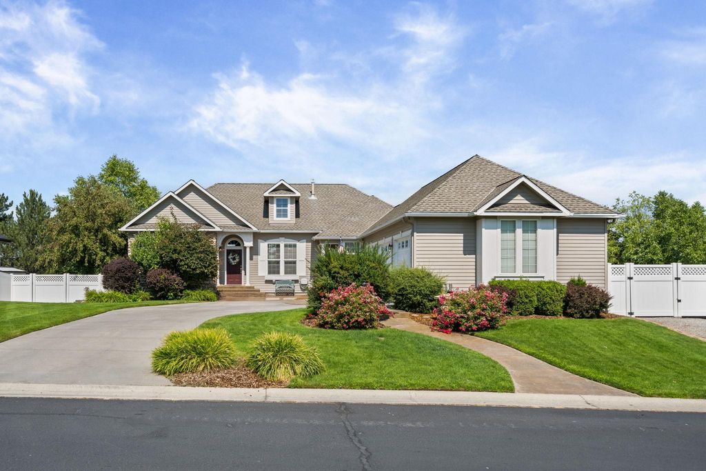 17125 E Daybreak Ln, Spokane Valley, WA 99037 photo 3