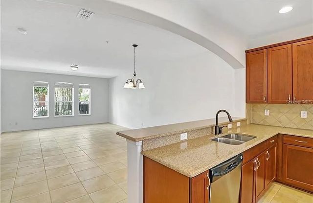 12232 TRITON LANE 5, Orlando, FL 32837