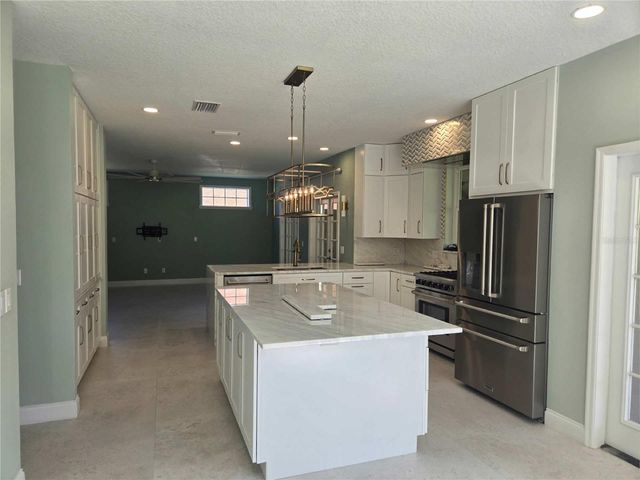 1725 BILLINGSHURST COURT, Orlando, FL 32825