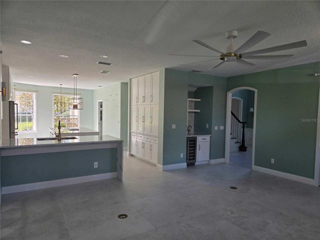 1725 BILLINGSHURST COURT, Orlando, FL 32825