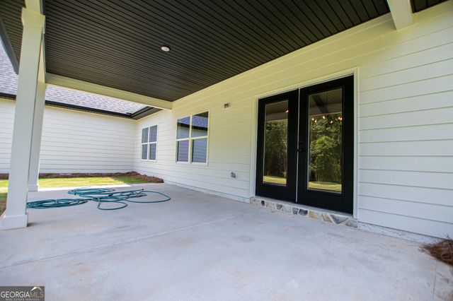 127 Woodford Drive, Roopville, GA 30170