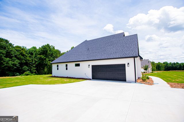 127 Woodford Drive, Roopville, GA 30170