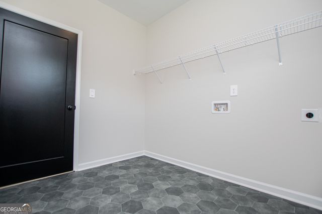 127 Woodford Drive, Roopville, GA 30170